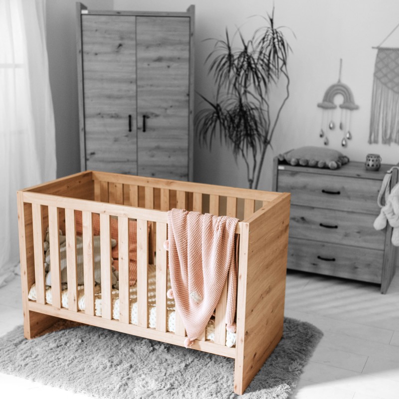 AMELIA Lit bébé 120x60 évolutif avec barrière de sécurité